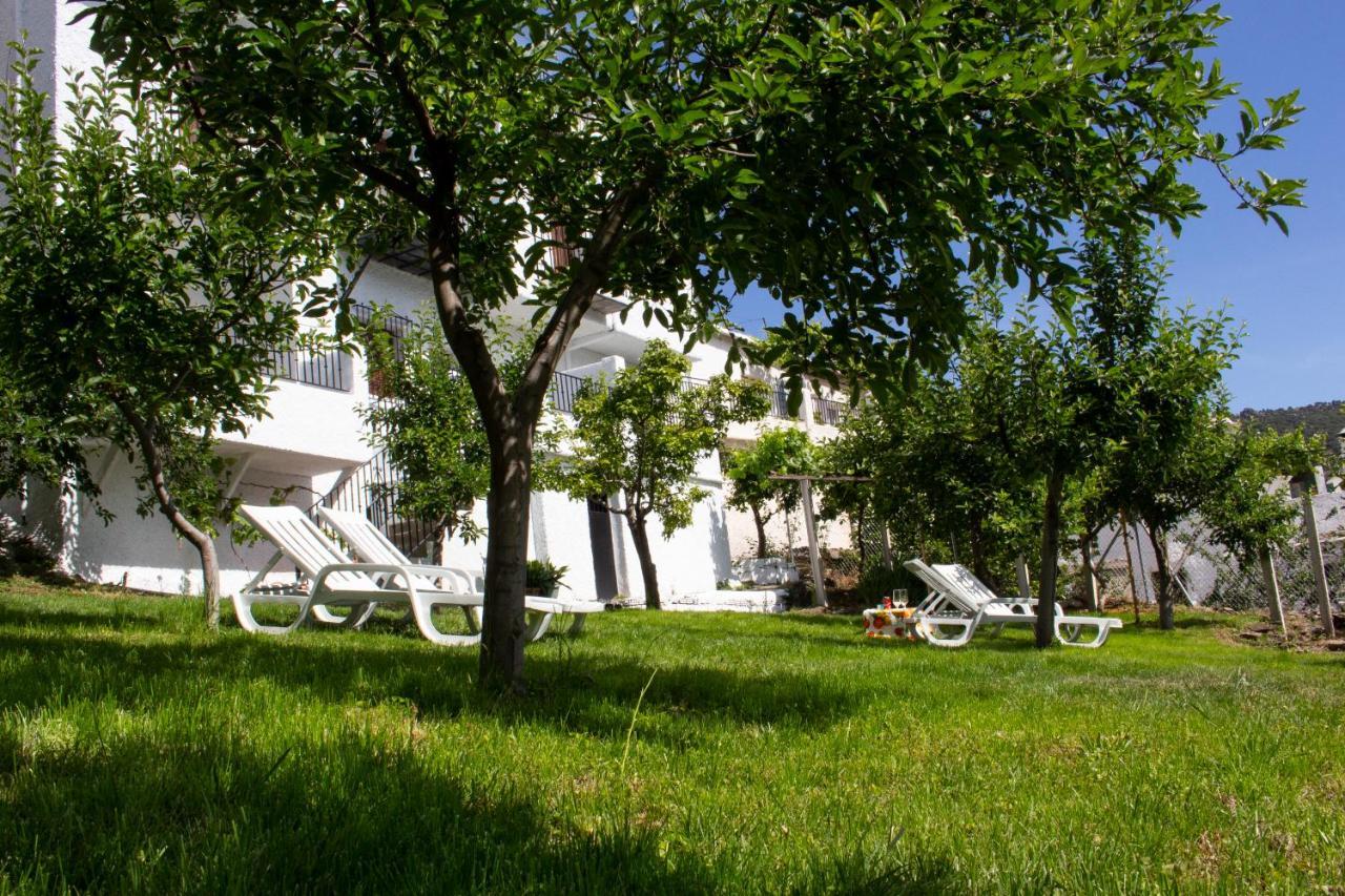 Puerta Bubion Apartamentos 外观 照片