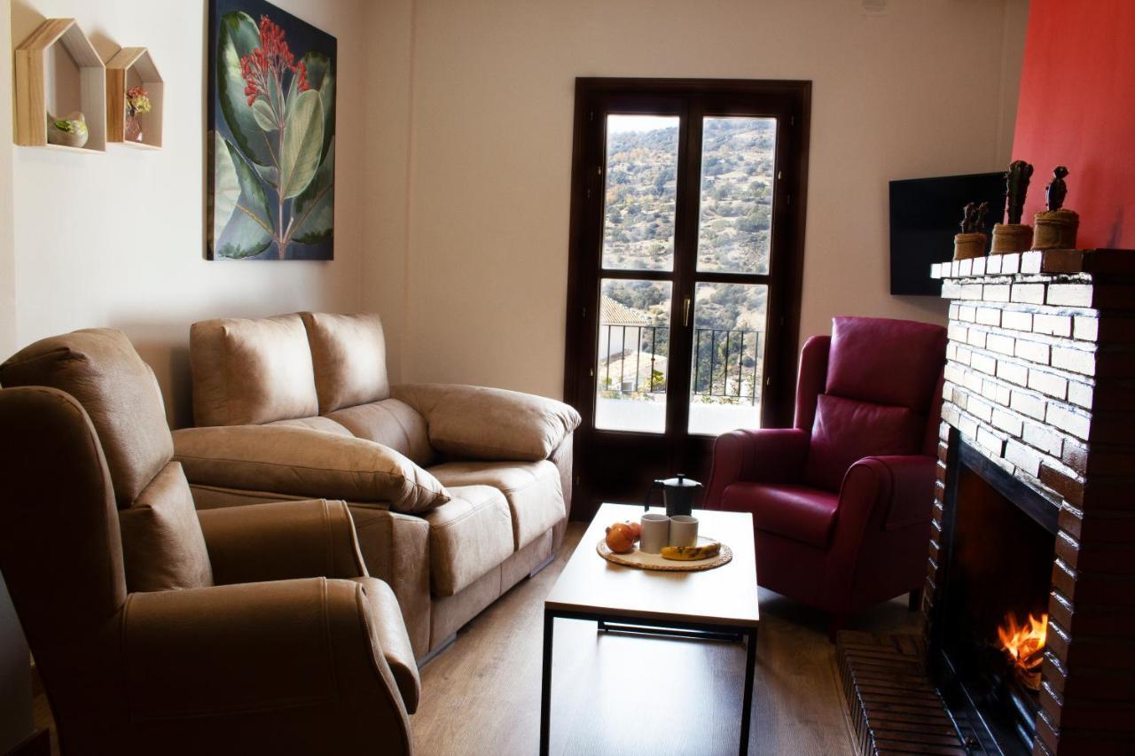 Puerta Bubion Apartamentos 外观 照片