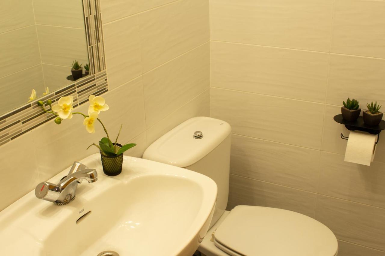 Puerta Bubion Apartamentos 外观 照片